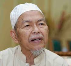 http://kedahlanie.blogspot.com/2009/09/nik-aziz-sifatkan-orang-tolak-islam.html